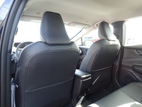 New 2026 Toyota Prius XLE FWD image 14