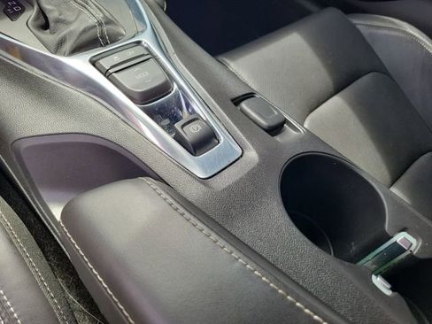 Used 2018 Chevrolet Camaro LT image 25