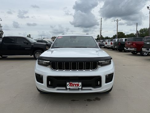 Used 2023 Jeep Grand Cherokee L Overland AWD/4WD image 31