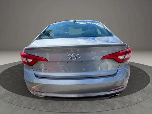 Used 2017 Hyundai Sonata SE FWD image 6