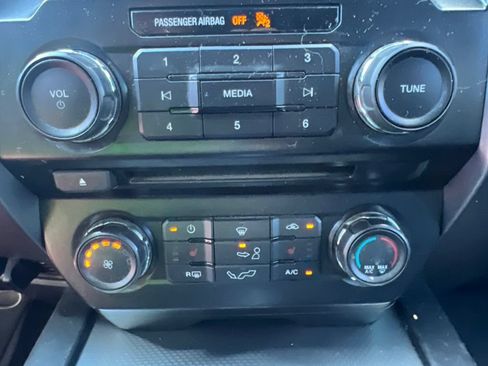 Used 2015 Ford F150 XLT w/ Equipment Group 302A Luxury AWD/4WD image 15