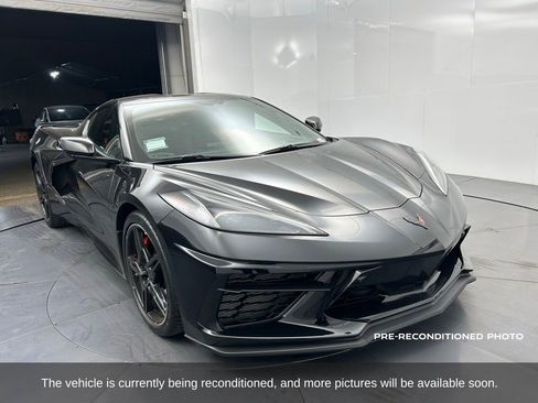 Used 2022 Chevrolet Corvette Stingray Preferred Cpe w/ Z51 Performance Package image 8