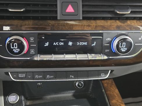 Used 2019 Audi A4 2.0T Premium Plus image 15