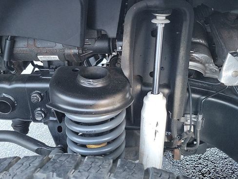 Used 2017 Jeep Wrangler Unlimited Sport w/ Connectivity Group image 12