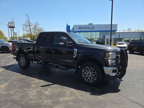 Used 2019 Ford F250 Lariat w/ Lariat Ultimate Package AWD/4WD image 1