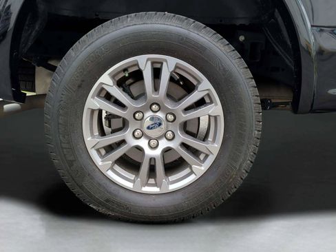 Used 2019 Ford F150 Lariat w/ Trailer Tow Package RWD image 38