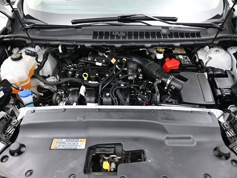 Certified 2024 Ford Edge Titanium AWD/4WD image 17