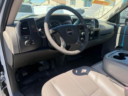 Used 2008 GMC Sierra 2500 W/T RWD image 16