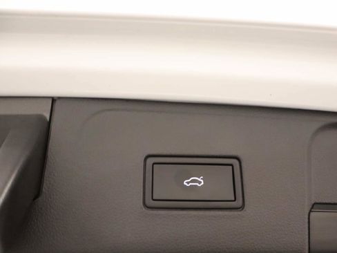 Certified 2021 Volkswagen Atlas SEL Premium AWD/4WD image 20