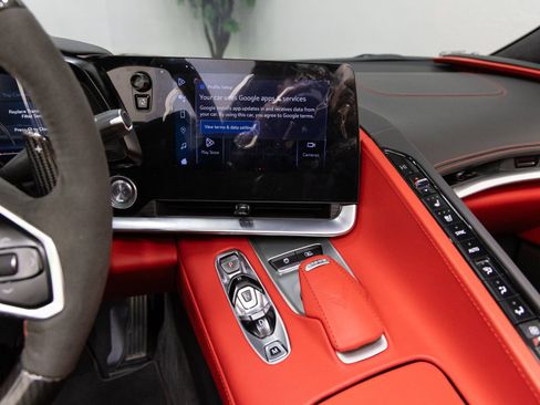 Used 2024 Chevrolet Corvette Z06 image 10