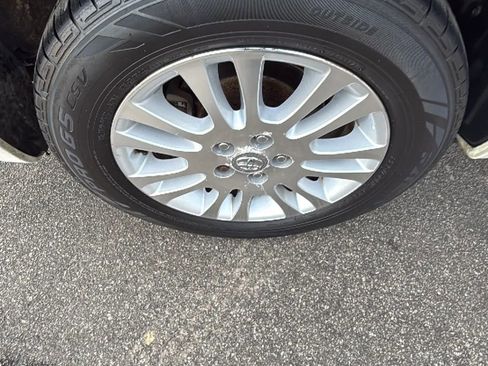 Used 2010 Toyota Sienna XLE image 44