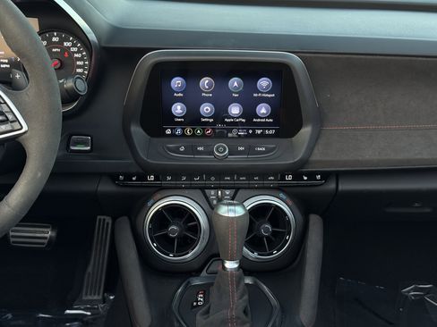 Used 2022 Chevrolet Camaro ZL1 image 27