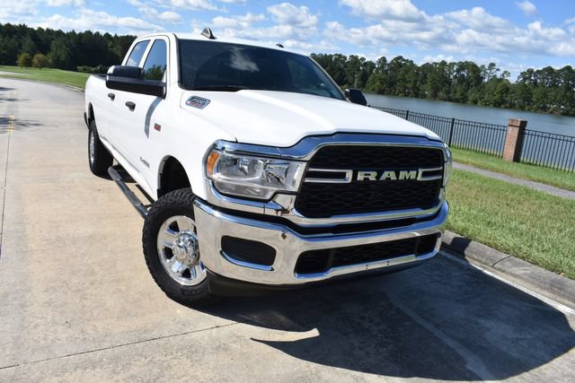 Used 2022 RAM 2500 Tradesman w/ Chrome Appearance Group AWD/4WD image 2