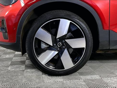 Used 2023 Volvo C40 P8 Recharge Ultimate AWD/4WD image 8