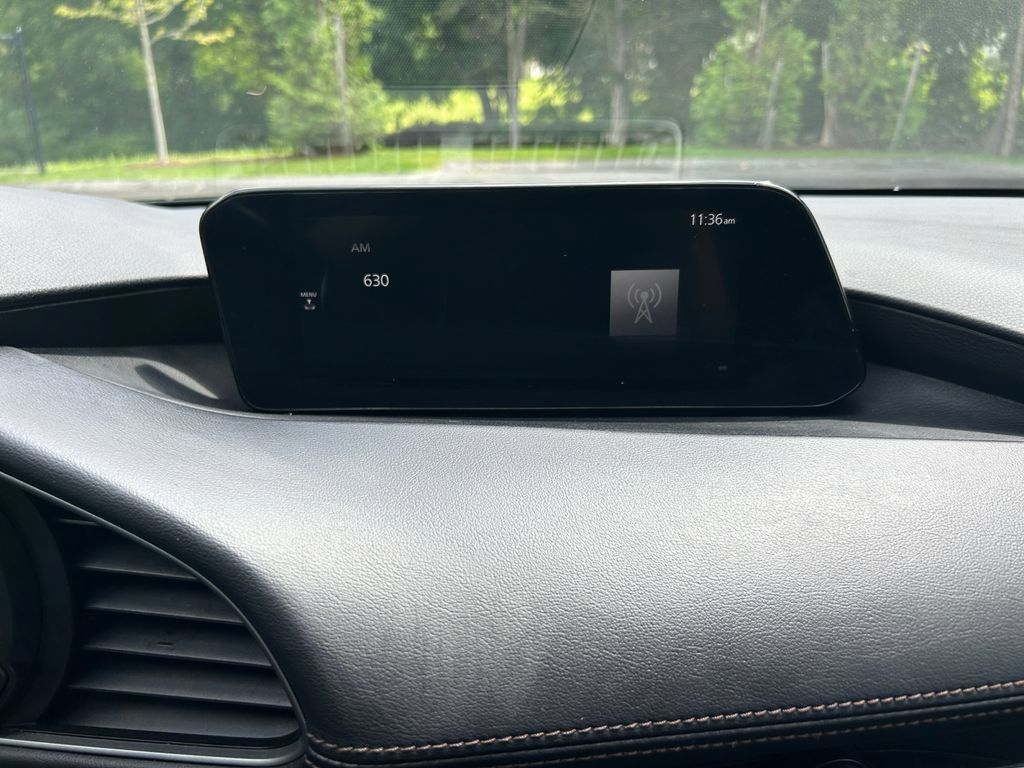 Used 2024 MAZDA MAZDA3 s FWD image 21