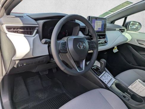 New 2026 Toyota Corolla SE image 3