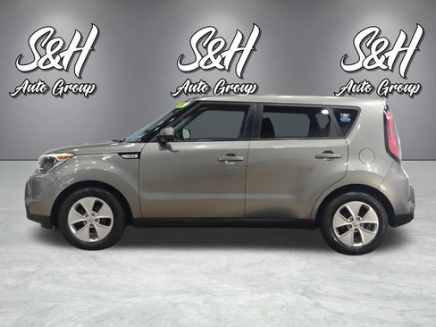 Used 2015 Kia Soul FWD image 15