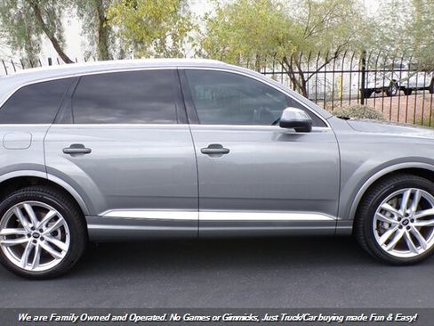 Used 2018 Audi Q7 3.0T Prestige w/ Prestige Package AWD/4WD image 5