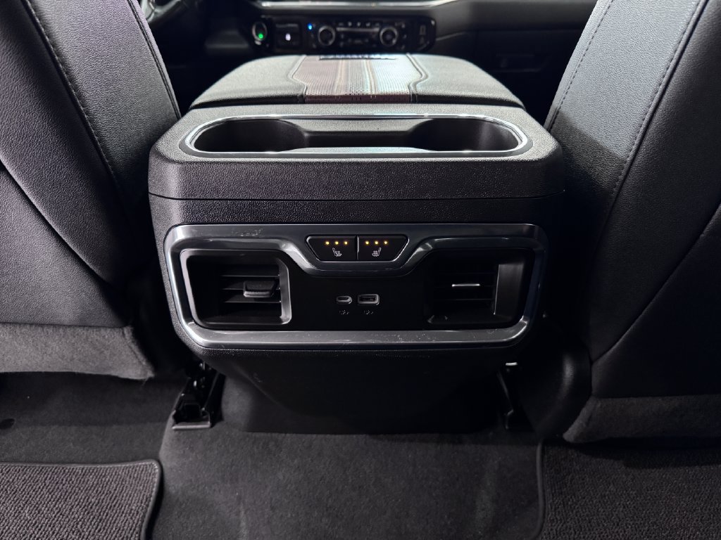 Certified 2024 Chevrolet Silverado 3500 High Country AWD/4WD image 28