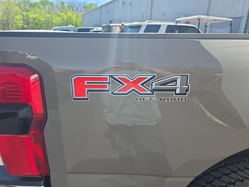 New 2026 Ford F250 Lariat image 9