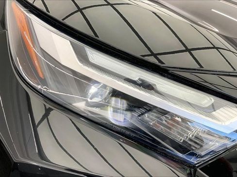 Used 2022 Toyota RAV4 TRD Off-Road w/ TRD Off-Road Weather Package image 29