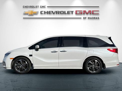 Used 2023 Honda Odyssey Elite image 6