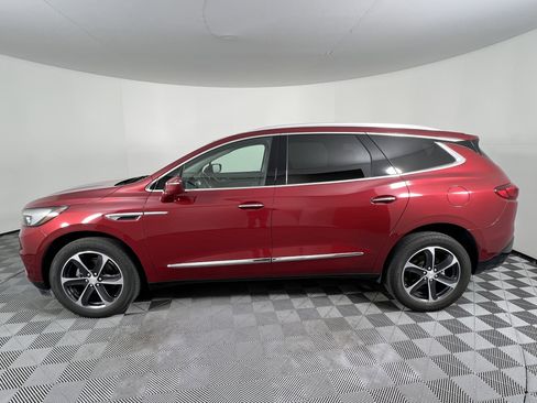 Used 2020 Buick Enclave Essence w/ Sport Touring Edition image 9