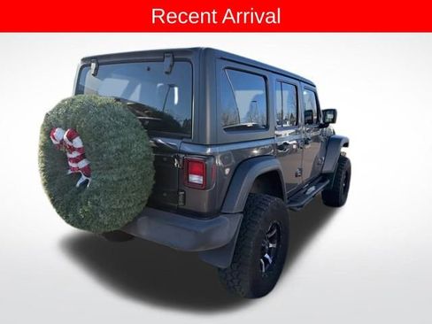 Used 2020 Jeep Wrangler Unlimited Sport S image 9