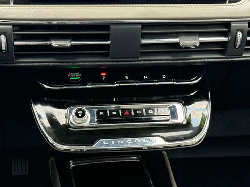 Used 2025 Lincoln Corsair Grand Touring w/ Equipment Group 302A image 17