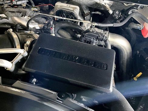 Used 2024 Chevrolet Silverado 2500 LTZ w/ LTZ Convenience Package image 36