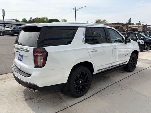 Used 2024 Chevrolet Tahoe High Country AWD/4WD image 5