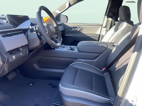 New 2026 GMC Sierra EV Elevation image 11