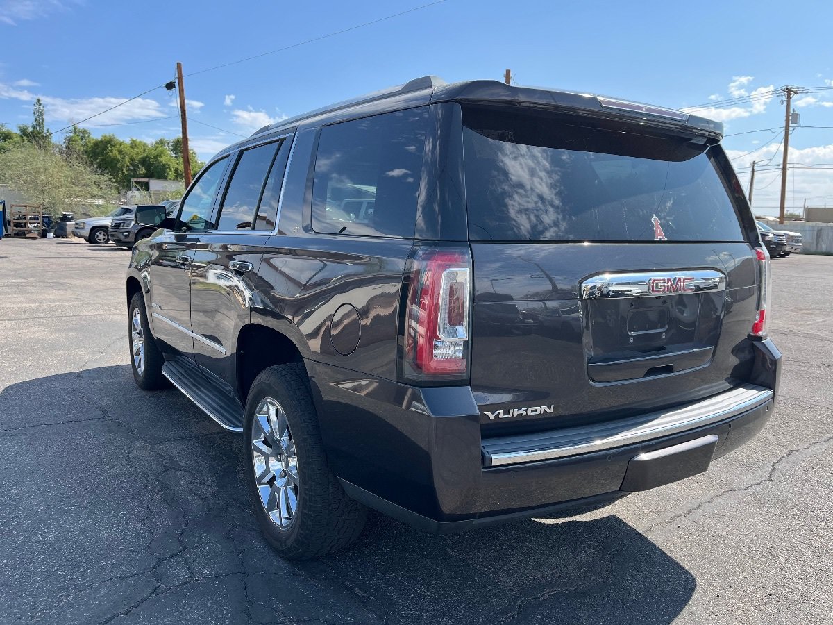 Used 2018 GMC Yukon Denali w/ Open Road Package RWD image 5