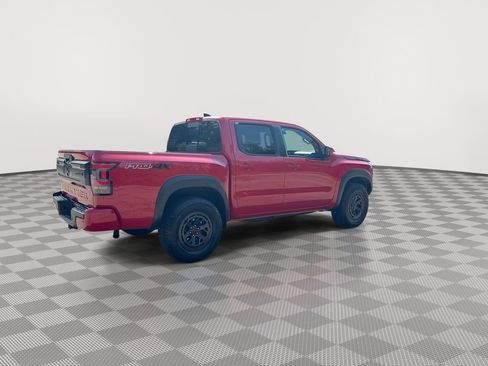 Certified 2025 Nissan Frontier PRO-4X w/ Pro Premium Package AWD/4WD image 12