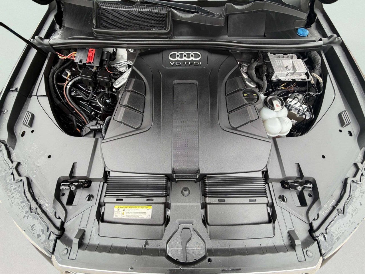 Used 2018 Audi Q7 3.0T Prestige w/ Prestige Package AWD/4WD image 38