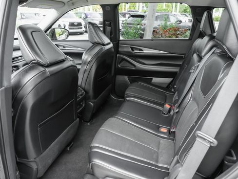 Used 2023 INFINITI QX60 Luxe w/ Cargo Package AWD/4WD image 32