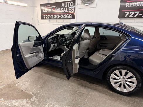 Used 2015 Honda Accord EX-L image 12
