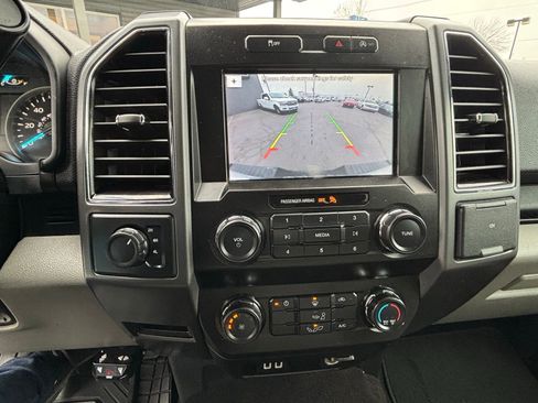 Used 2019 Ford F150 XLT image 13