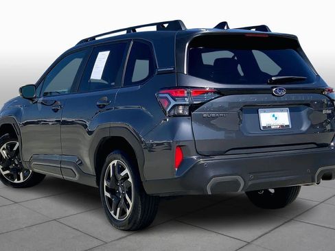 Used 2025 Subaru Forester Limited image 12