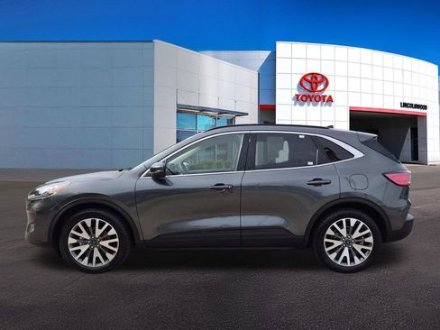 Used 2020 Ford Escape Titanium AWD/4WD image 14