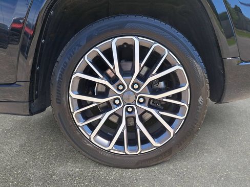 Certified 2021 Jeep Grand Cherokee L Summit AWD/4WD image 34