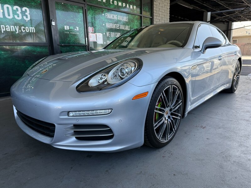 Used 2014 Porsche Panamera 4 AWD/4WD image 1