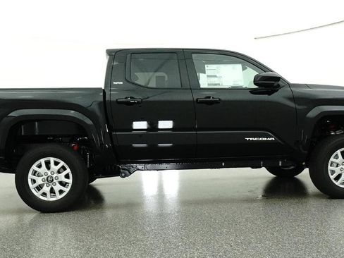 New 2026 Toyota Tacoma SR5 AWD/4WD image 33