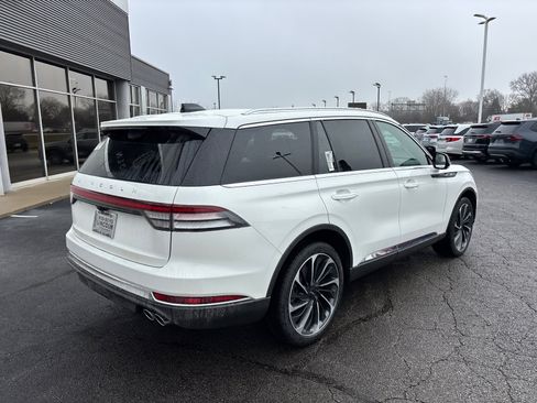 New 2026 Lincoln Aviator Reserve image 7
