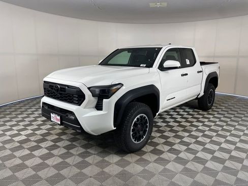 New 2026 Toyota Tacoma TRD Off-Road AWD/4WD image 1