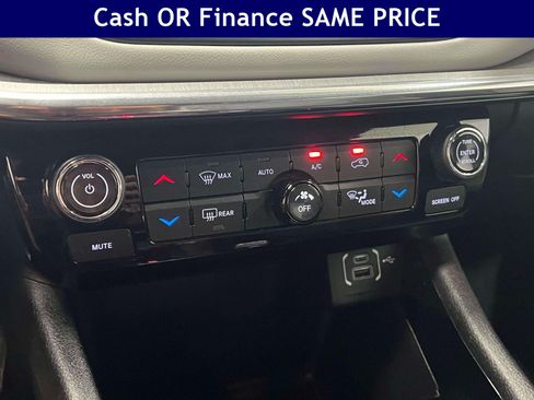 Certified 2023 Jeep Compass Limited AWD/4WD image 24