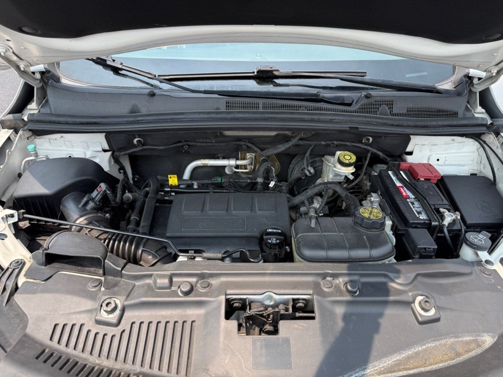 Used 2020 Buick Encore Essence FWD image 36