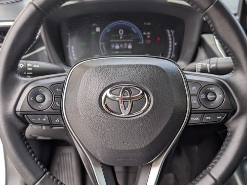 Used 2026 Toyota Corolla SE FWD image 18