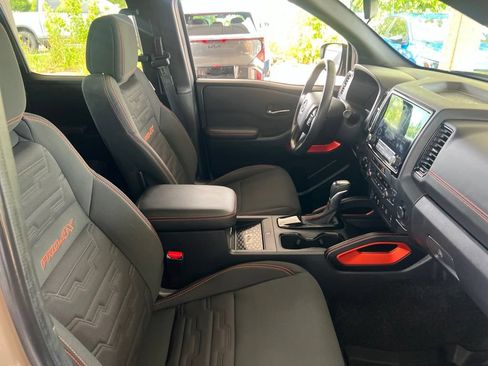 Certified 2024 Nissan Frontier PRO-4X w/ Pro Convenience Package AWD/4WD image 19
