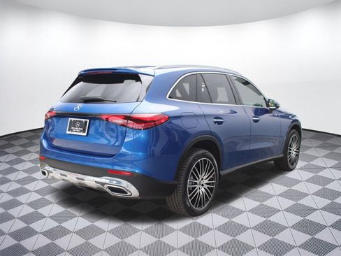 Used 2026 Mercedes-Benz GLC 300 image 9